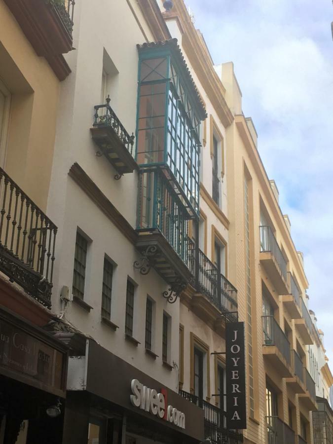 Calle Herbolarios Sevilla Buitenkant foto